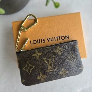 LOUIS VUITTON Monogram Coin Key Pouch Pochette Cles/Keychain